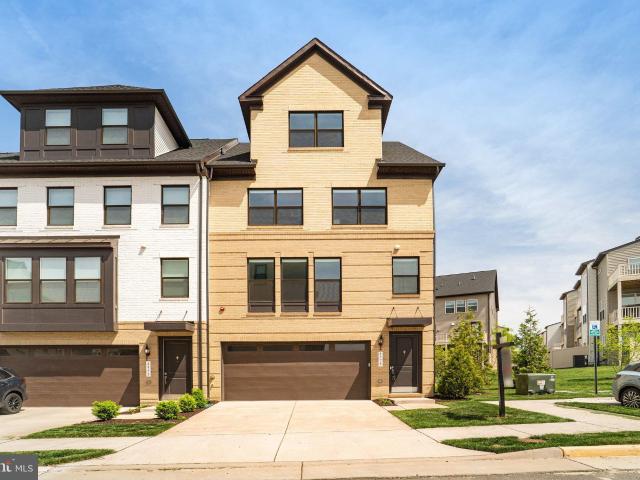 4975 Longmire Way, Chantilly, VA 20151 | MLS #VAFX2303