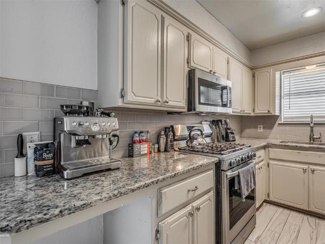 497 Hardesty Drive