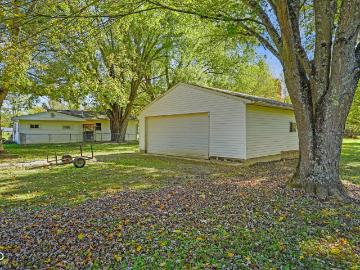 4987 Aqua Isle Road