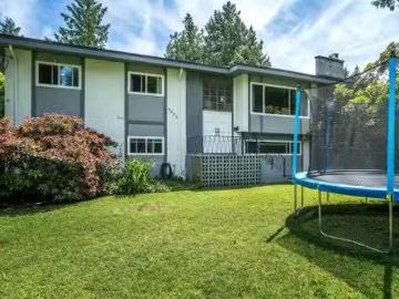 Greater Vancouver - Garden, Parking