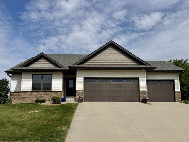 4983 Preston Ln, Iowa City, IA 52246