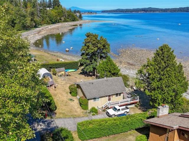 4995 Shoreline Dr, Bowser, BC, V0R 1G0 house for sale | Listing ID 1046 | Royal LePage