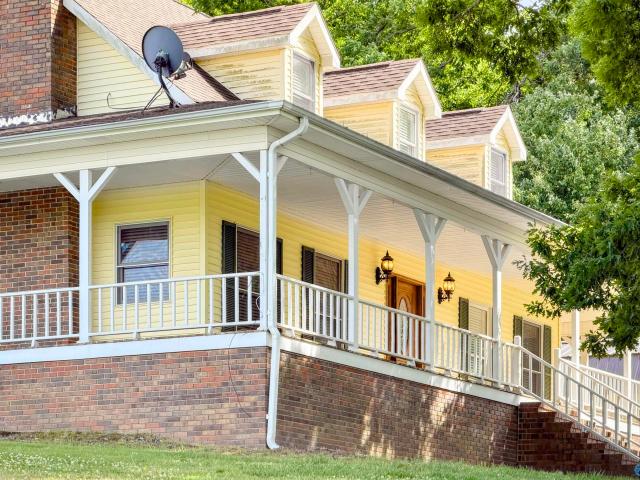 4998 County Road 196