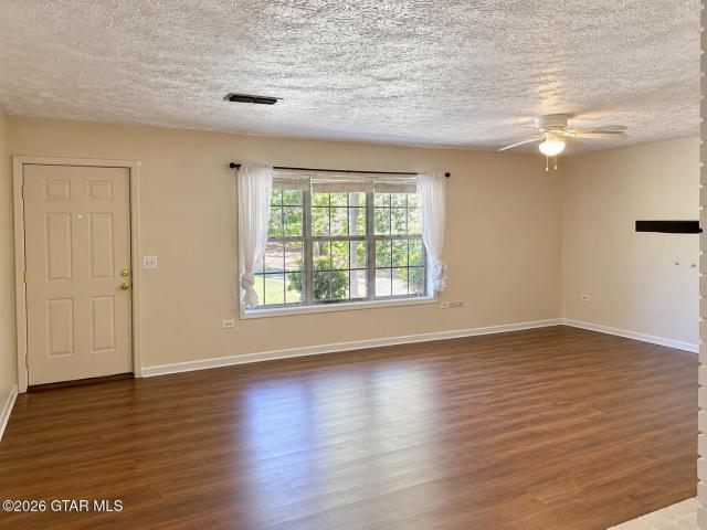 499 W Lowndes