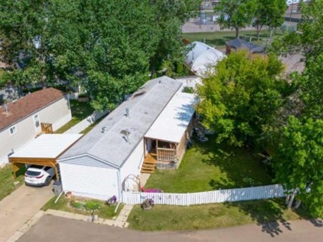 49 400 Avenue Se, Medicine Hat, AB, T1B 1J3 house for sale | Listing ID A2336 | Royal LePage