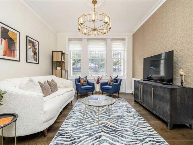 49 63 Ridgmount Gardens, London, WC1E 7AU, United Kingdom | 3 bed apartment for rent #135670437 | Rentberry