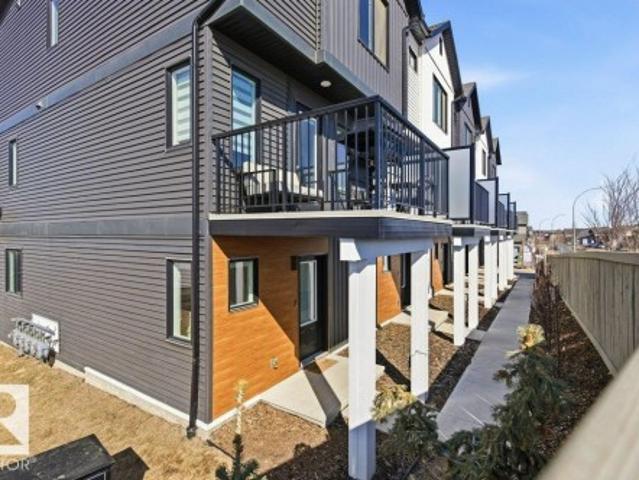 49 850 Secord Bv Nw, Edmonton, AB, T5T 7R9 townhouse for sale | Listing ID E4502 | Royal LePage