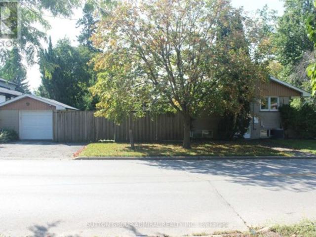 49 Talbot Road, Toronto, ON, M2M 1R7 house for sale | Listing ID C13751 | Royal LePage