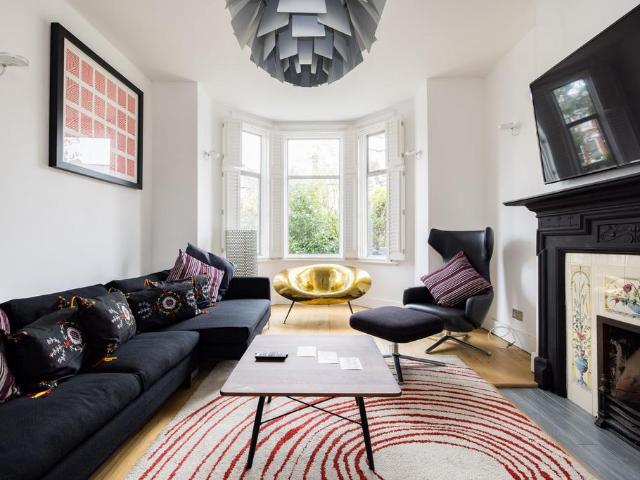 49 Wallingford Avenue, London, W10 6PX, United Kingdom | 4 bed duplex for rent #140799649 | Rentberry