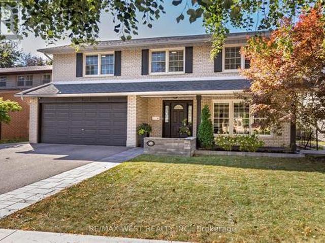 49 Winterton Drive, Toronto, ON, M9B 3G8 house for sale | Listing ID W14034 | Royal LePage