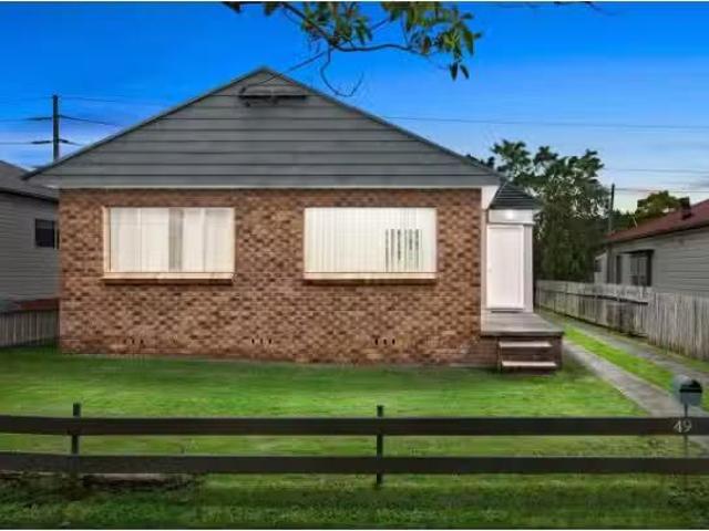 49 Wilkinson Avenue, Birmingham Gardens House for rent Listed.