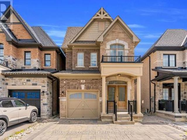 49 Zenith Avenue, Vaughan, ON, L4H 4K9 house for sale | Listing ID N13602 | Royal LePage