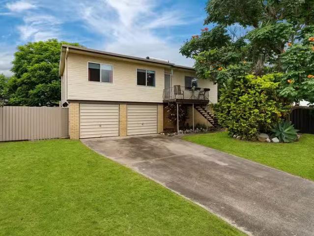 49 Aquarius Drive, KINGSTON, QLD 4114 House for Rent