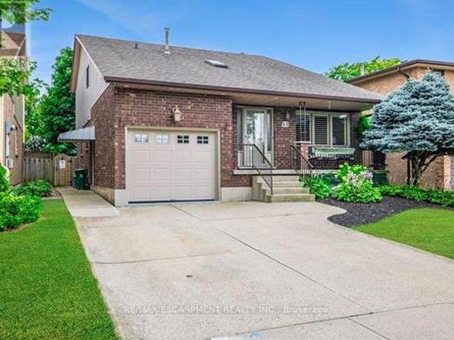 49 Branthaven Drive, Hamilton, ON, L8J 2M2 house for sale | Listing ID X13667 | Royal LePage