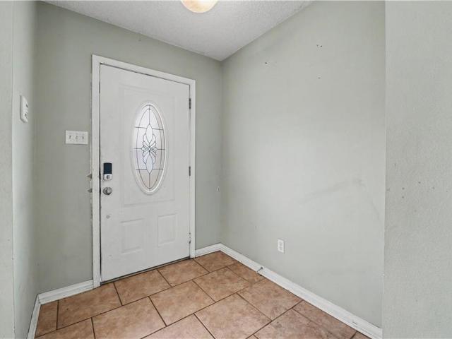 49 Dianne Drive