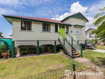 49 DROUYN STREET, DEAGON