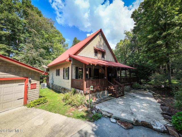 49 Dusty Hollow