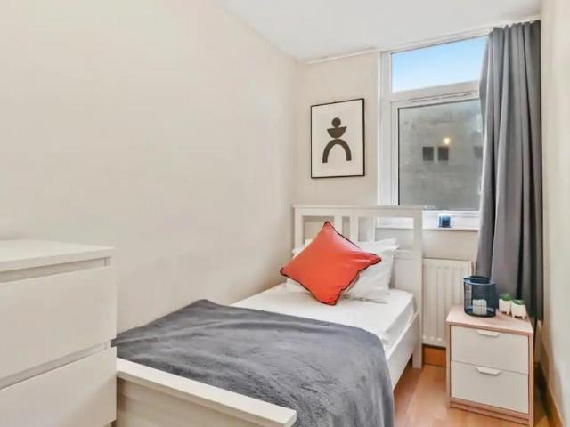 49 Elgin Avenue, London, W9 3PP, United Kingdom | Room for rent #124215914 | Rentberry