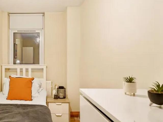49 Elgin Avenue, London, W9 3PP, United Kingdom | Room for rent #124216870 | Rentberry