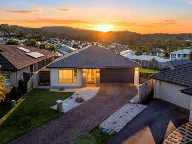 49 Ellenborough Avenue, Ormeau Hills