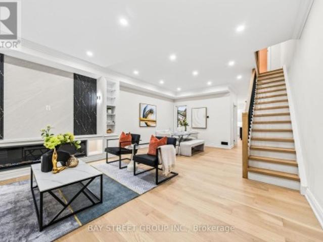 49 Emerson Avenue, Toronto, ON, M6H 3S7 house for sale | Listing ID W13767 | Royal LePage