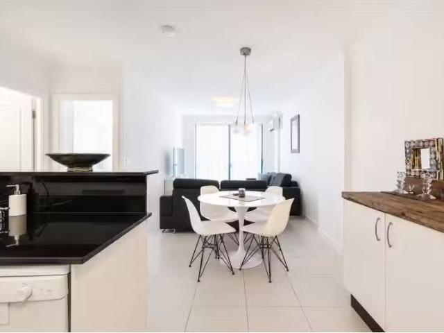 49 Henderson Road, Eveleigh Apartment for rent Listed by Dyla.
