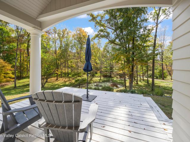 49 Knapp Hollow Lane