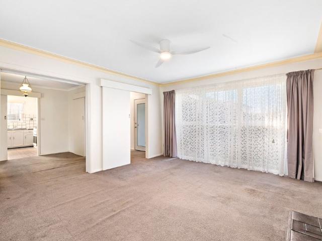 49 Lincoln Drive, Keilor East VIC 3033