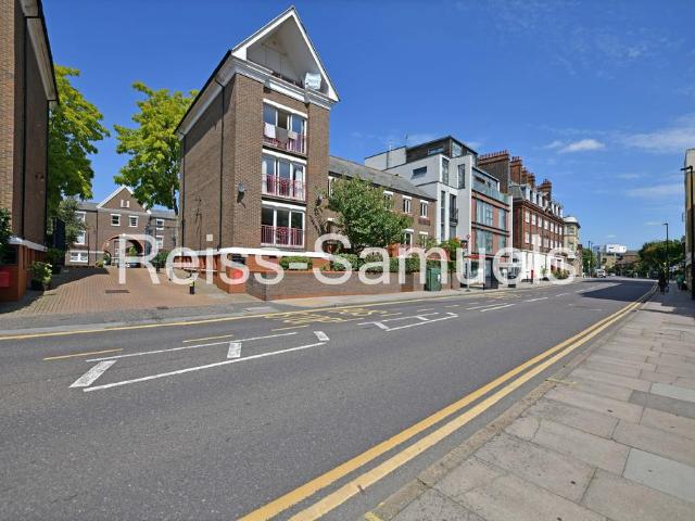 49 Lockesfield Place, London, E14 3AJ, United Kingdom | 5 bed townhouse for rent #137557793 | Rentberry