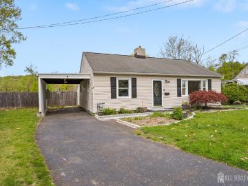 49 Louis Avenue