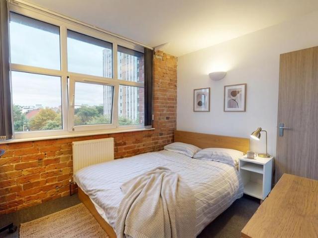 49 Lower Brown Street, Leicester LE1 4 bed house to rent £2,253 pcm £520 pw