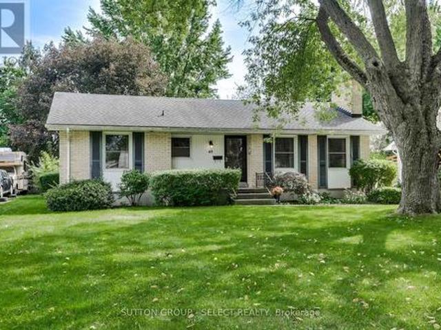 49 Mcleod Crescent, London North H, ON, N5X 1S7 house for sale | Listing ID X13823 | Royal LePage