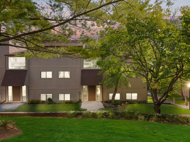 49 Oak Hill Colony St, Unit 12, Fox Lake, IL 60020 | MLS #12654