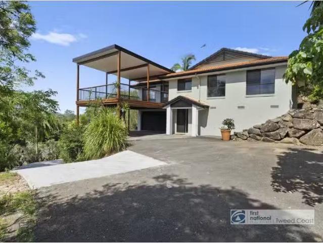 49 Old Ferry Road, BANORA POINT House for rent Listed by Bobb.