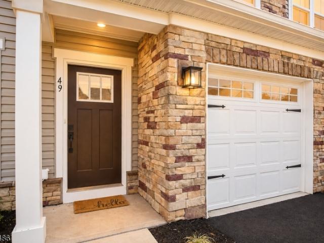 49 Owen Ct