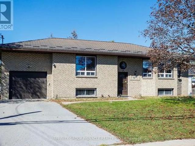 49 Queen Street, Kawartha Lakes Bobcaygeon, ON, K0M 1A0 house for sale | Listing ID X13820 | Royal LePage