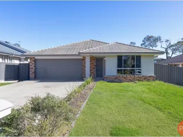49 Radiant Avenue, LARGS House for rent Listed by Rentals Dep.