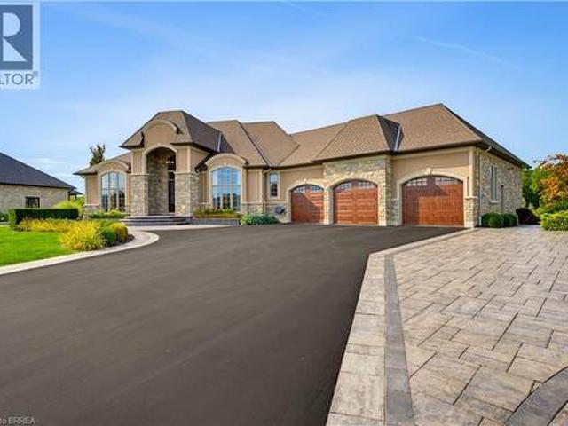 49 Ruijs Boulevard, Brantford, ON, N3T 0E2 Luxury House for sale | Listing ID 40863 | Royal LePage Carriage Trade Luxury Properties