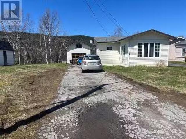 49 Southshore Drive, Baie Verte, NL, A0K 1B0 house for sale.