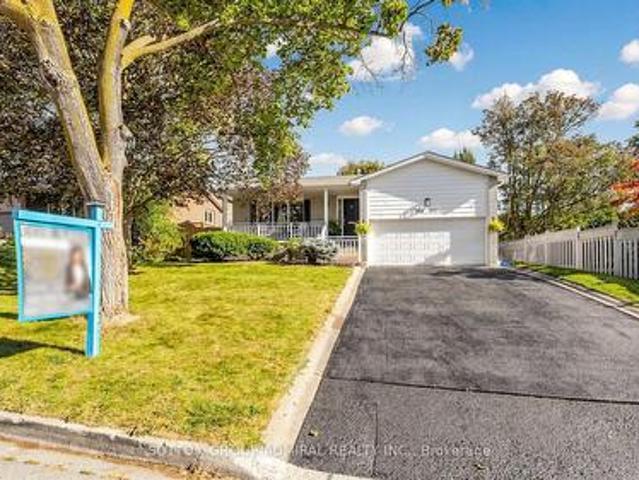 49 Stornoway Crescent, Markham, ON, L3T 3X8 house for sale | Listing ID N13827 | Royal LePage