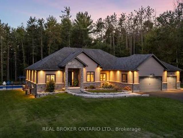 49 Sydenham Trail W, Clearview, ON, L0M 1H0 house for sale | Listing ID S13282 | Royal LePage