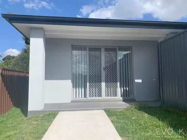 49A Lavinia Street, Seven Hills, NSW 2147