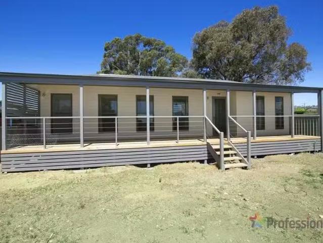49b Mossman Street, ARMIDALE House for rent Listed by Propert.