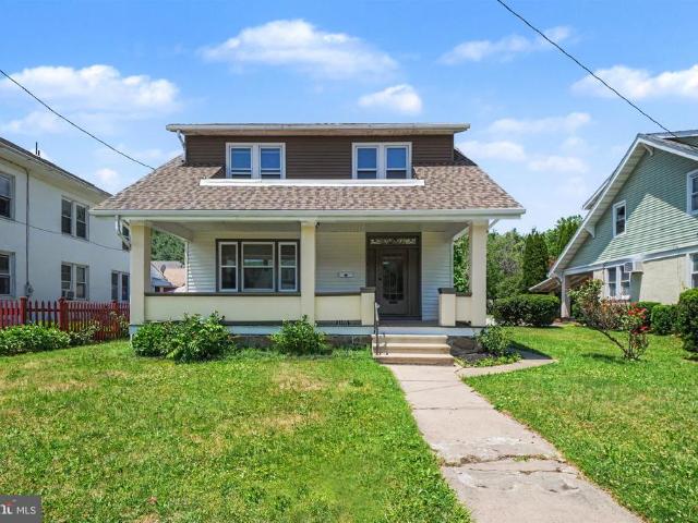 4 Myrtle Avenue