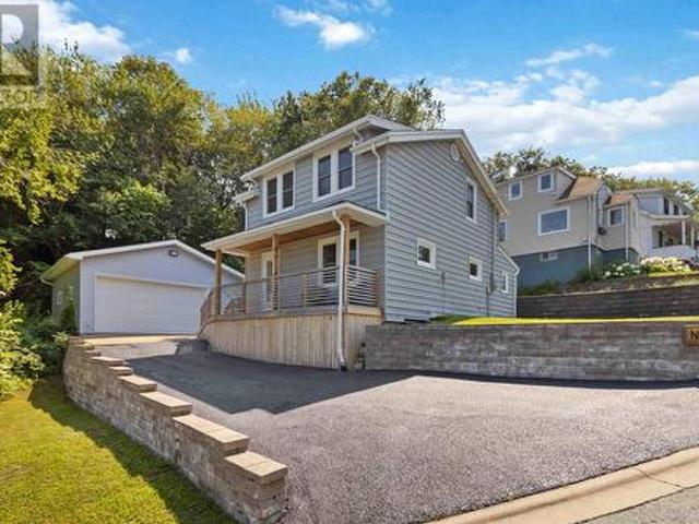 4 Maplewood Drive, Halifax, NS, B3N 1C3 house for sale | Listing ID 202619 | Royal LePage