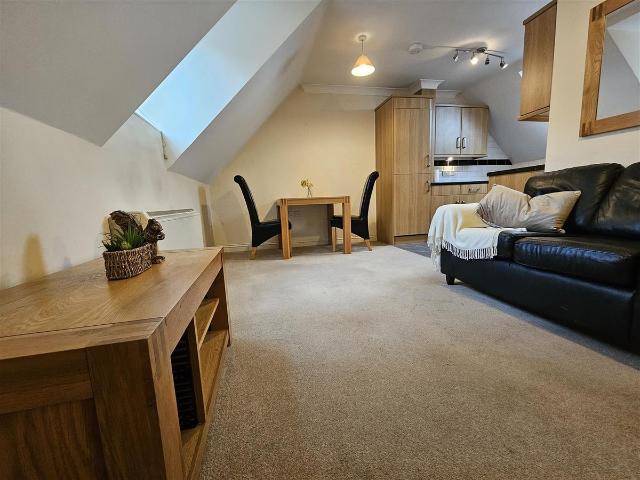 4 Marchant Court, Downham Market PE38, 1 bed property to rent, £700 pcm | PrimeLocation