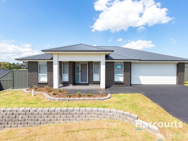 4 McGillivray Street, Farley, NSW 2320