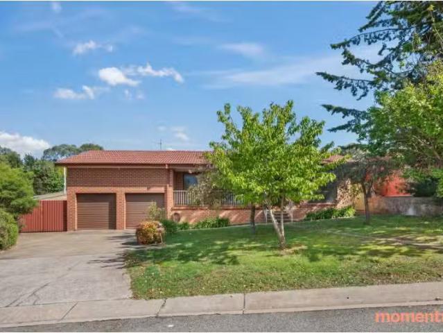 4 Melvin Place, Mc Kellar House for rent Listed by Tom Mcnama.