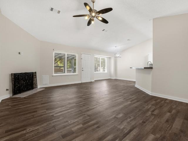 4 Mesquite Cove