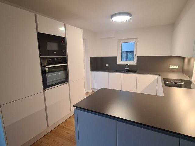 4 min close to kelly brand new luxury 2 bedroom apartment, partial furniture
